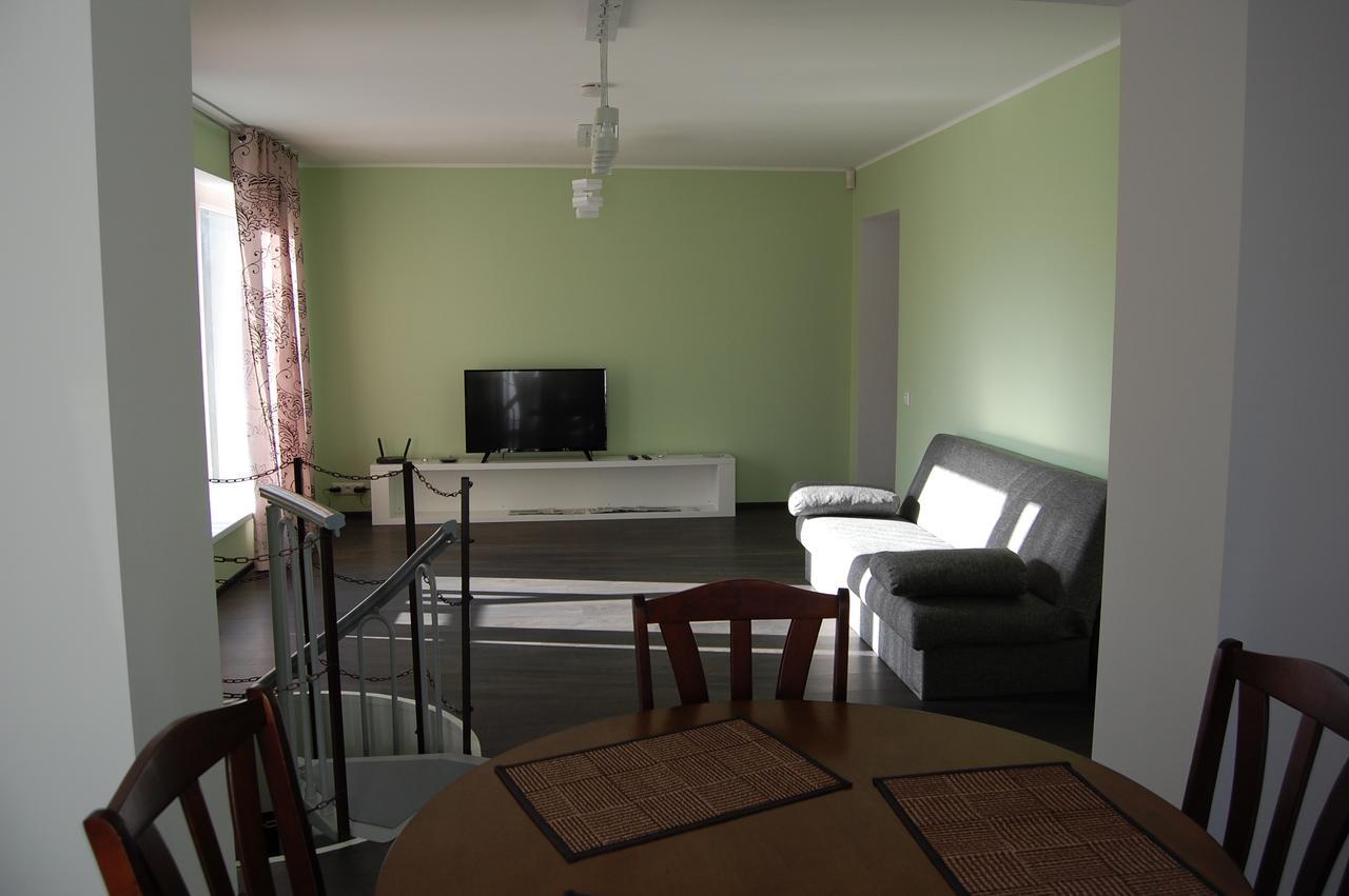 Kaunis Guesthouse Таллин Экстерьер фото