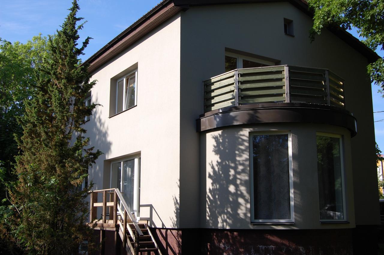 Kaunis Guesthouse Таллин Экстерьер фото